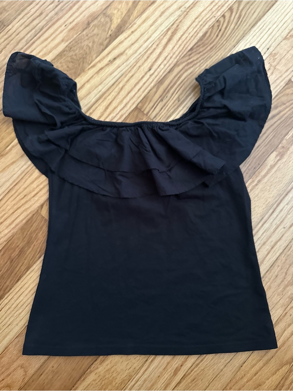 H&M Black Off-Shoulder Ruffle Crop Top